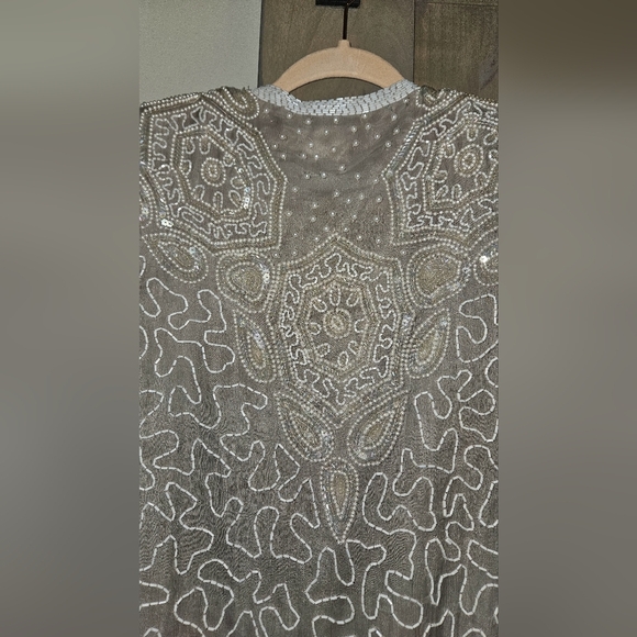PAPELL BOUTIQUE Evening vintage beaded openfront jacket.Gray/silver. Size Medium - Picture 12 of 15